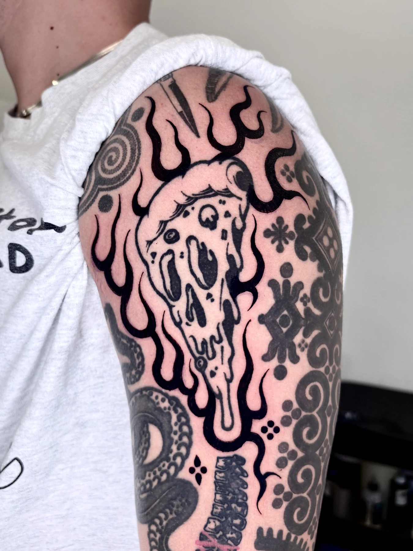 FREEHAND FLAME