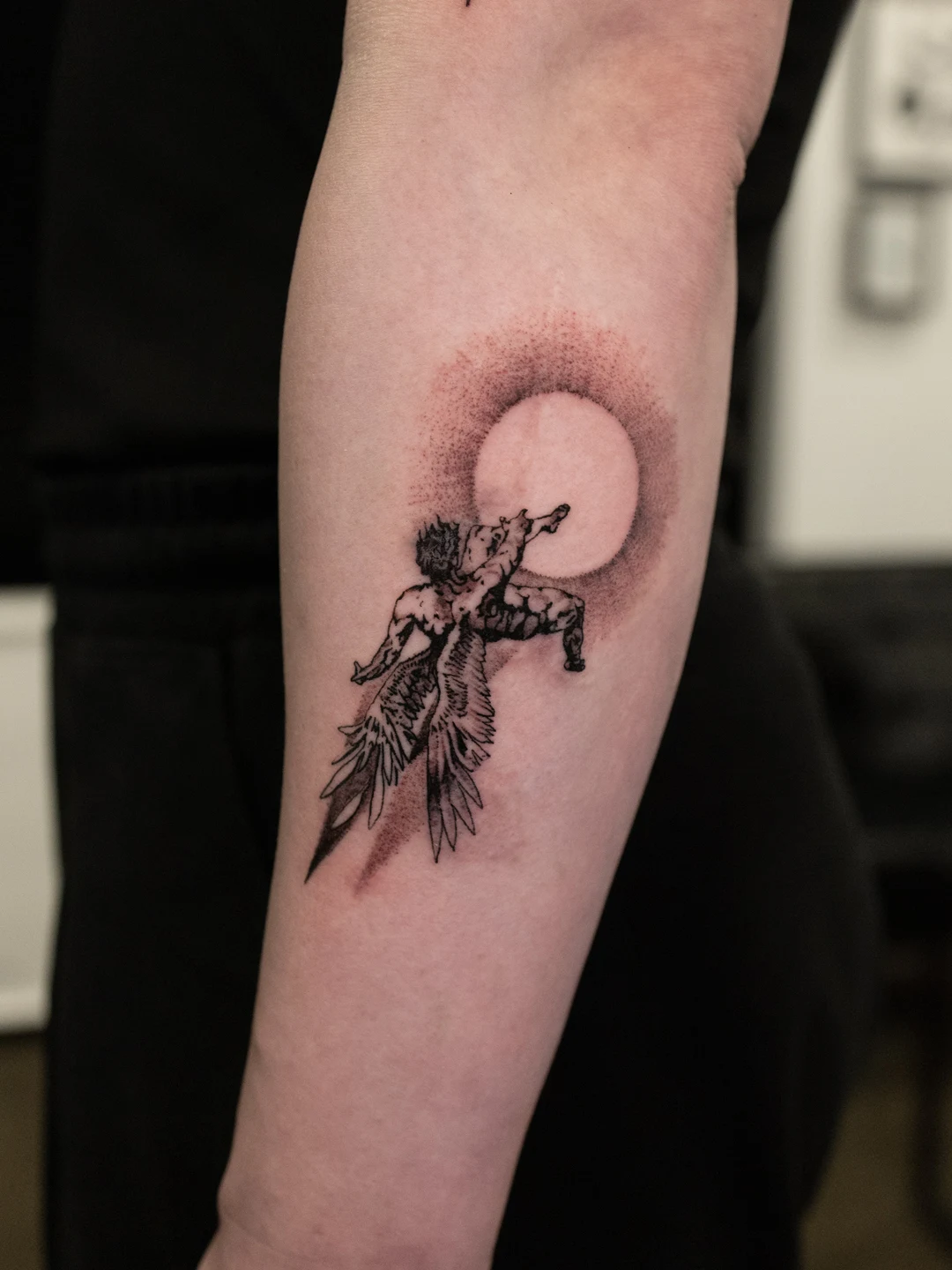 ICARUS